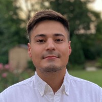 Kamil Manzoor, Ms