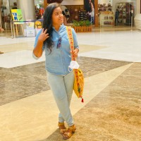 Nandhini R
