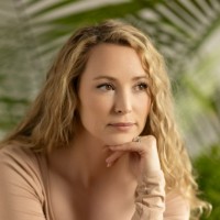 Ashley Kuhn