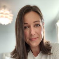 Jennifer Thomas