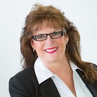 Gayle Dolan