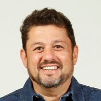 Guillermo De La Vega