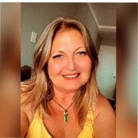 Elizabeth Luiza Vasconcelos