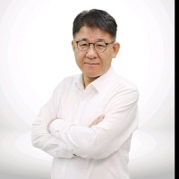 Sangwook Han