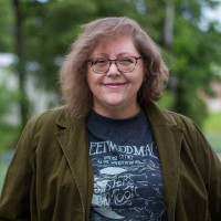 Tracey Steele