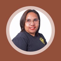 Ella Francia (Community Manager Des Formateurs En Ligne)