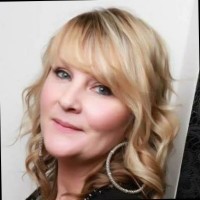 Caroline Oakes