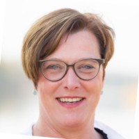 Esther Schuurmans