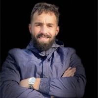 Ali Ezz