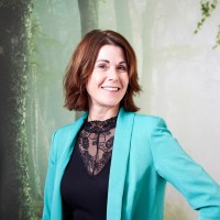 Sandra Van Der Linden