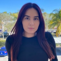 Melannie Flores