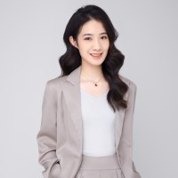 Qinyin Hu