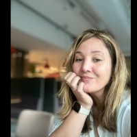 Viviane S. Picossi