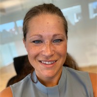 Ella Hanser