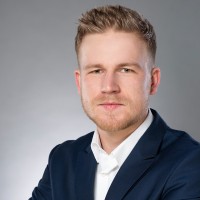 Henning König