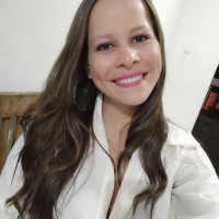LANA ARAÚJO