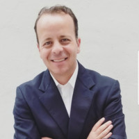 Mauricio Velazquez