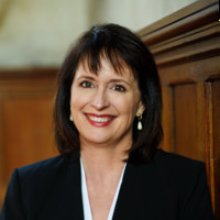 Nadine Maenza