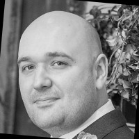 Simon Oliver