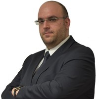 Christos Vezouvios