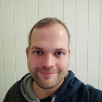 Simon L.