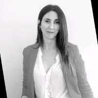 Claudia Riadi