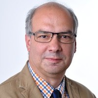 Mats R Carlsson