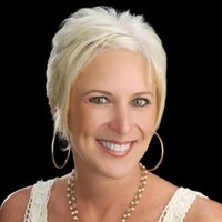 Colleen Jenne