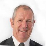 Malcolm Holmes