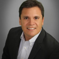 Raúl Antillón