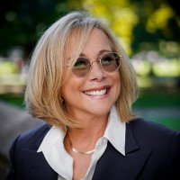 Carolyn Fox