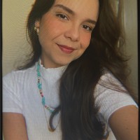 Luiza Neves