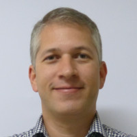 Oswaldo Bueno