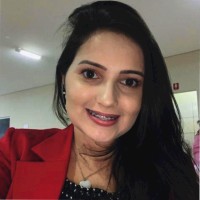 Hellen Fernandes