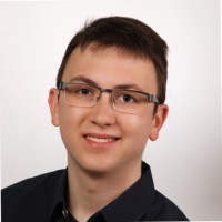 André F.