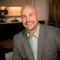 Dustin Steinke