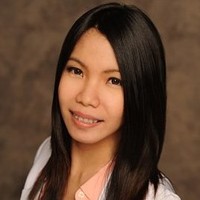 Stef dela Cruz
