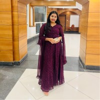 Pallavi R
