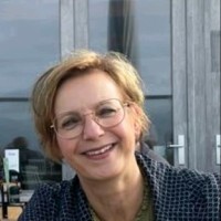 Esther Nunnink