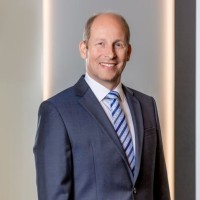 Edgar Bauer, Mba