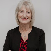 Lynda Walker, FCIPD
