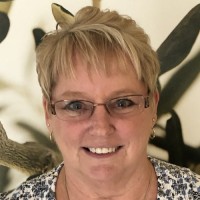 Diane Metcalf