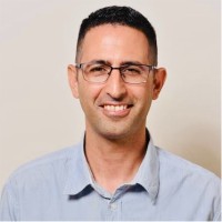Omri Zror