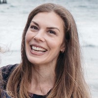 Eliana (Sinizer) Radparvar