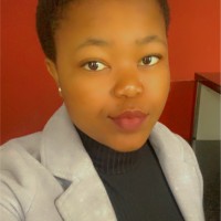Mbali Nhlengethwa