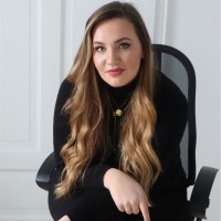 Lara Höniger