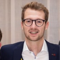 Lars De Beckker