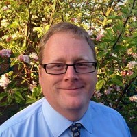 Lee Thomas