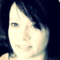 Delia Naude