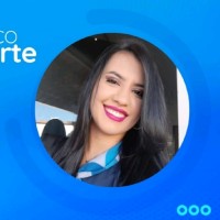 Flávia Dias Alves Mendonça